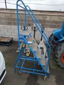 6 tread warehouse steps