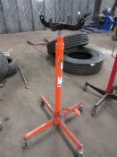 Hilta 500kg transmission jack LOLER: This lot has no record of Thorough Examination. The purchaser