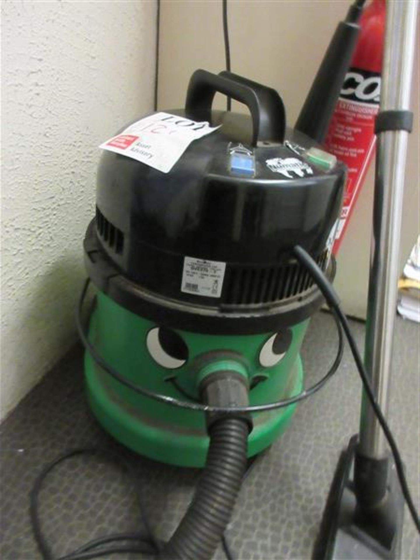 Numatic George wet & dry vacuum cleaner