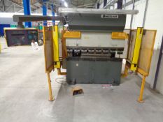 Kingsland KPT1640 downstroking press brake, 40 ton capacity serial no. 90444 (2000), ATC 550 CNC,