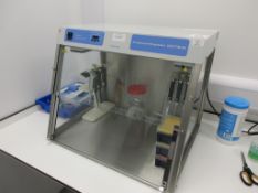 Grant-Bio bench top UVC/T-M-AR UV cabinet for PCR operations, no. 040104-1407-0222, 700 x 500 x
