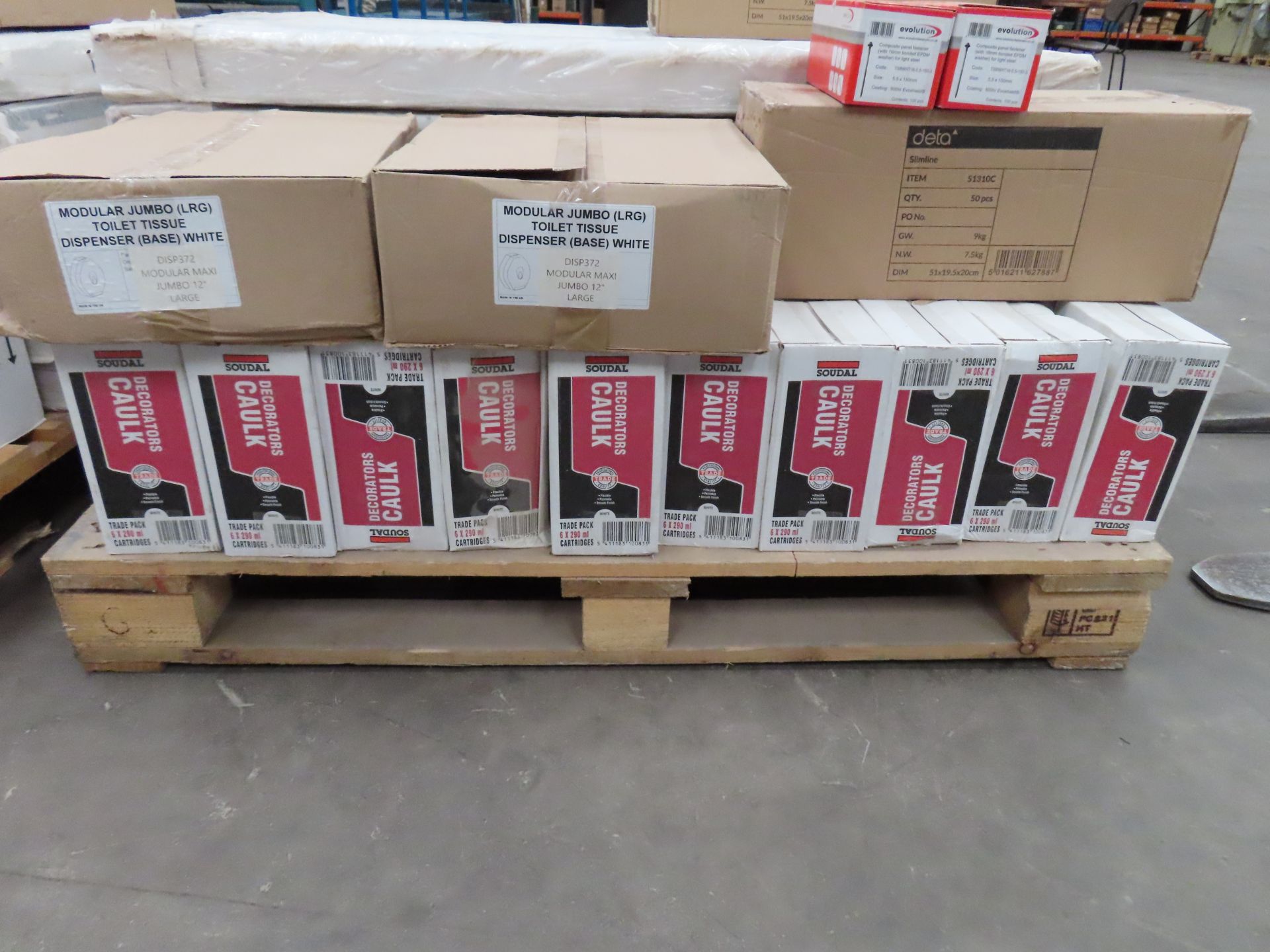 A Pallet to include miscellaneous contents. - Image 10 of 10