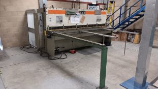 K&B Donewell 6-3000 6MMX 3 metre guillotine, Serial number 28411588