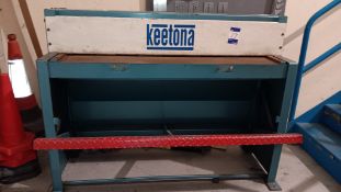 Keetona TG516026 1,270x1.5mm manual guillotine (1992)