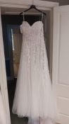 White Rose WR690 Wedding Dress Size 16 (located at 28 St. John’s Street, Devizes SN10 1BN)