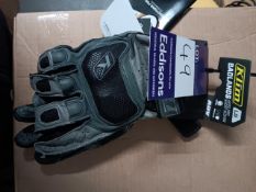 Klim Badlands Aero Pro Short Glove; Colour: Monument Gray; 3924-002-140-609; Size: L; RRP: £170