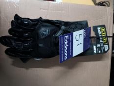 Klim Badlands Aero Pro Short Glove; Colour: Stealth Black; 3924-002-130-001; Size: M; RRP: £170