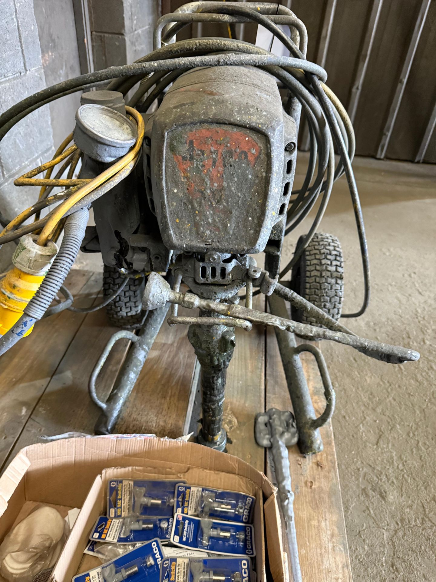 ASM 110V Airless Sprayer - Image 6 of 6