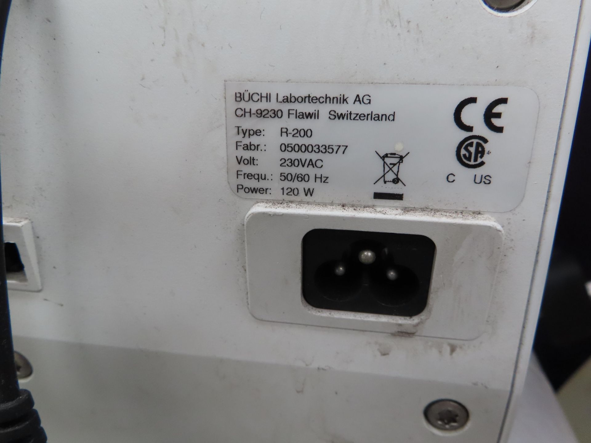 Buchi R200 Rotary Evaporator with B490 Waterbath