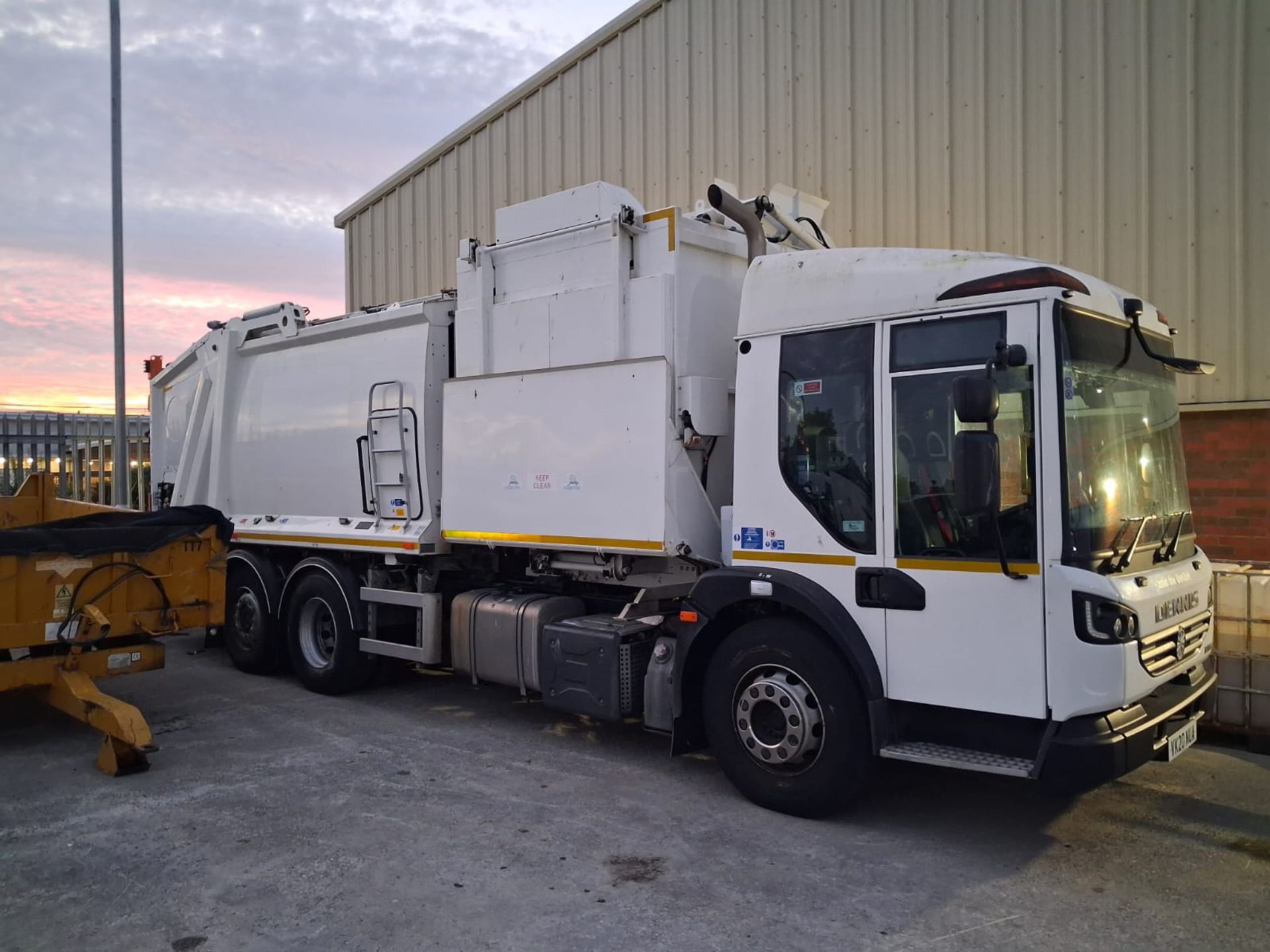Es01 Refuse Loader 2020 Dennis Eagle 13 Olypus Refuse Disposal Truck c/w Terbery Combi SD ...