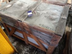 Qty Tureks Palisandra cobbles 150 x 150 x 30 approx 12.15m2 - Lift out fee - £5 + VAT