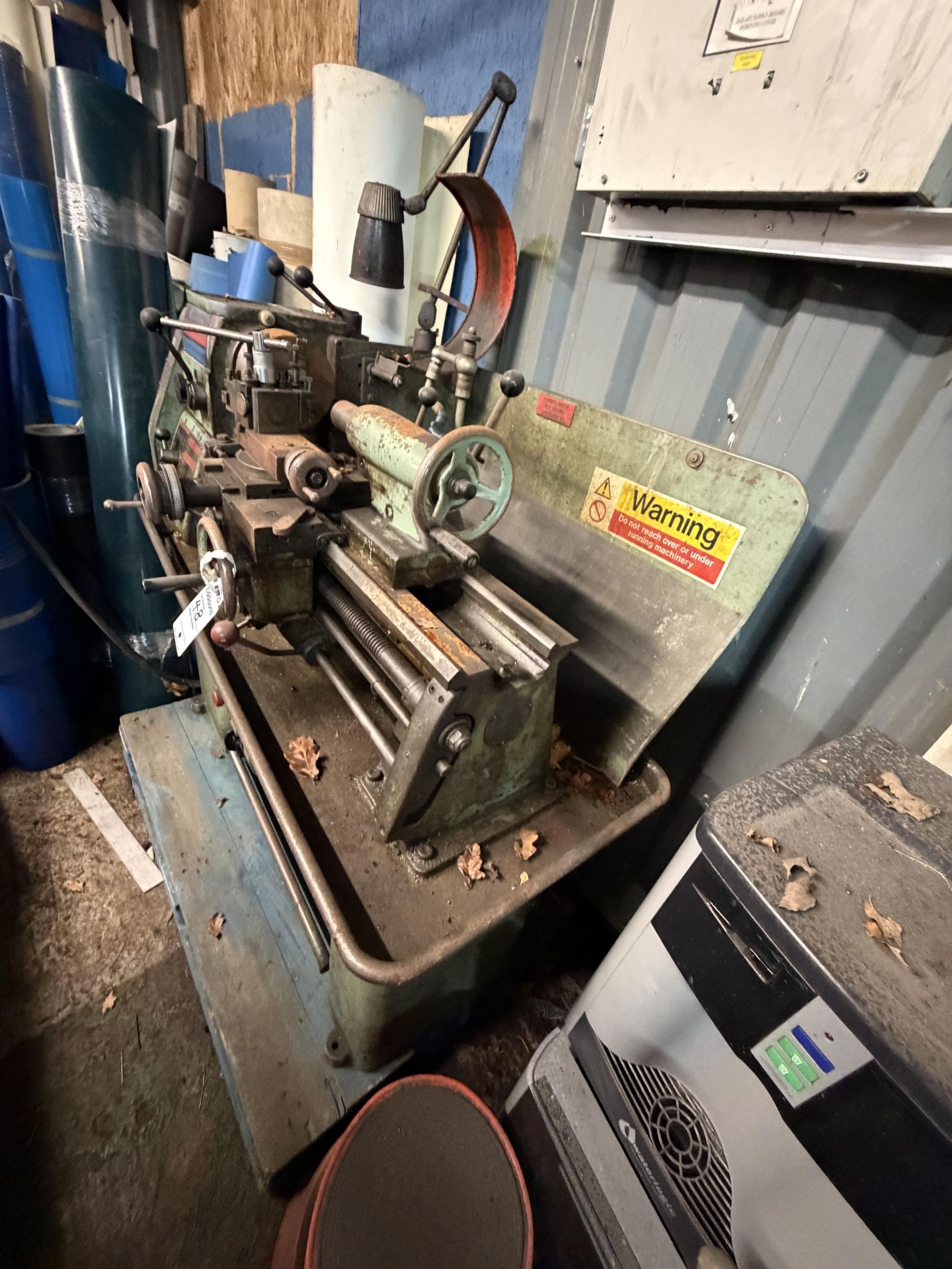 Colchester Bantam Lathe with extra tools and chucks - Image 8 of 9