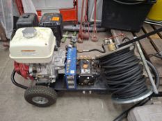 Rioned HD30 portable jetter with nozzles