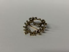 15ct Yellow Gold and Pearl Broach