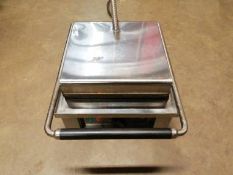 Roller Grill Single Belgian Waffle Maker