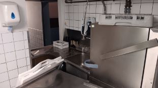 Winterhalter PT-M pass-through dishwasher, serial number 3020189 (2015) with stainless steel