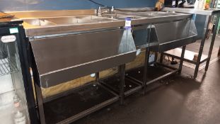 Stainless steel bar section with 2 ice wells, pressed automatic glass rinse, sink, 2 x bottle