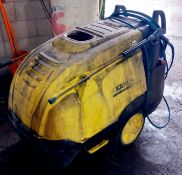 Karcher Commercial HDS 7/10-4M Pressure Washer
