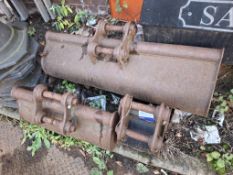 3 Various digger buckets