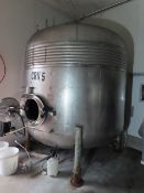 5x APV Conditioning Tanks circa 9000 litres. Dimensions circa 3.2m 2.4m wide