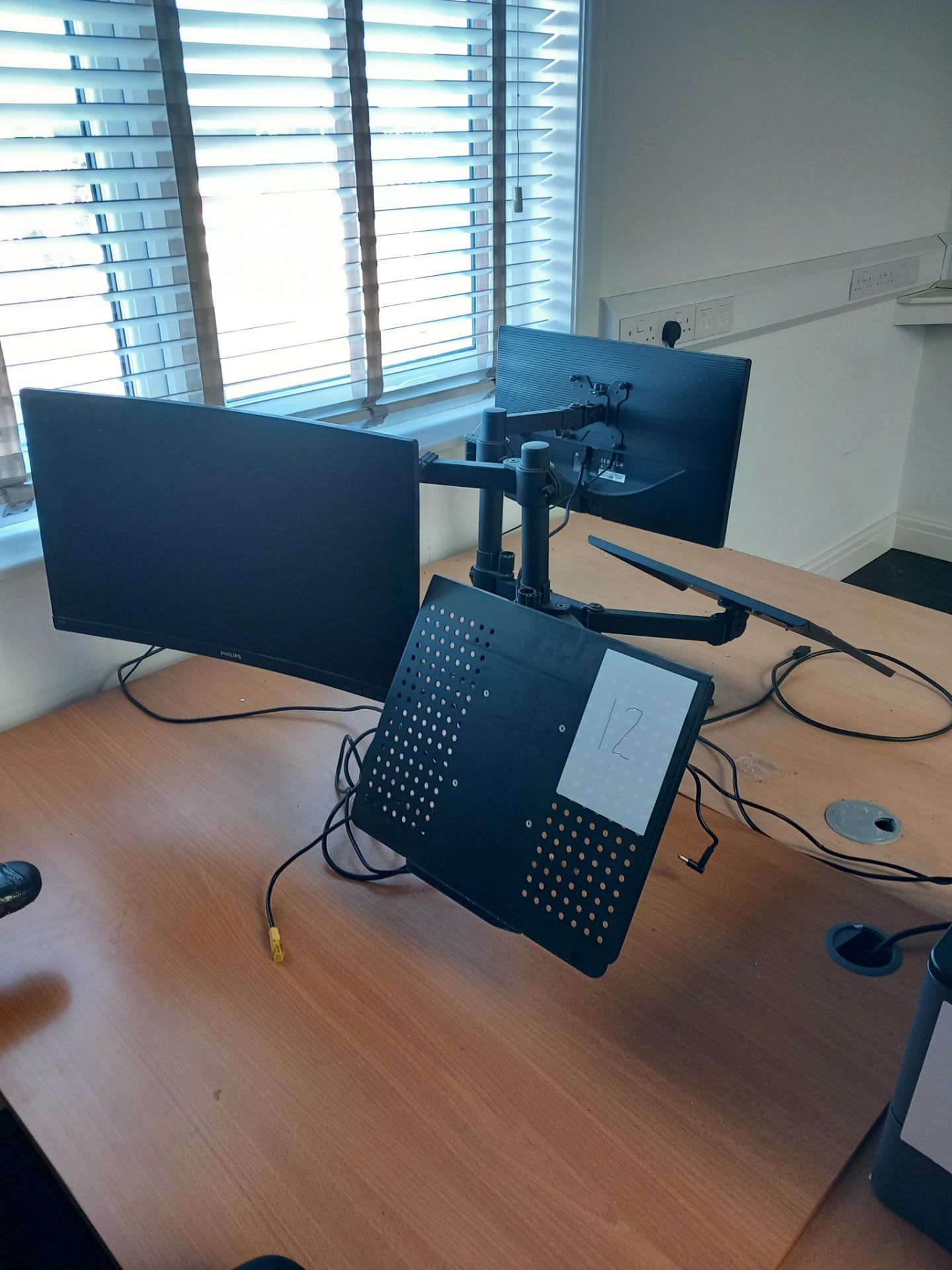 2 x Adjustable monitor brackets with 2 x monitors and laptop stands