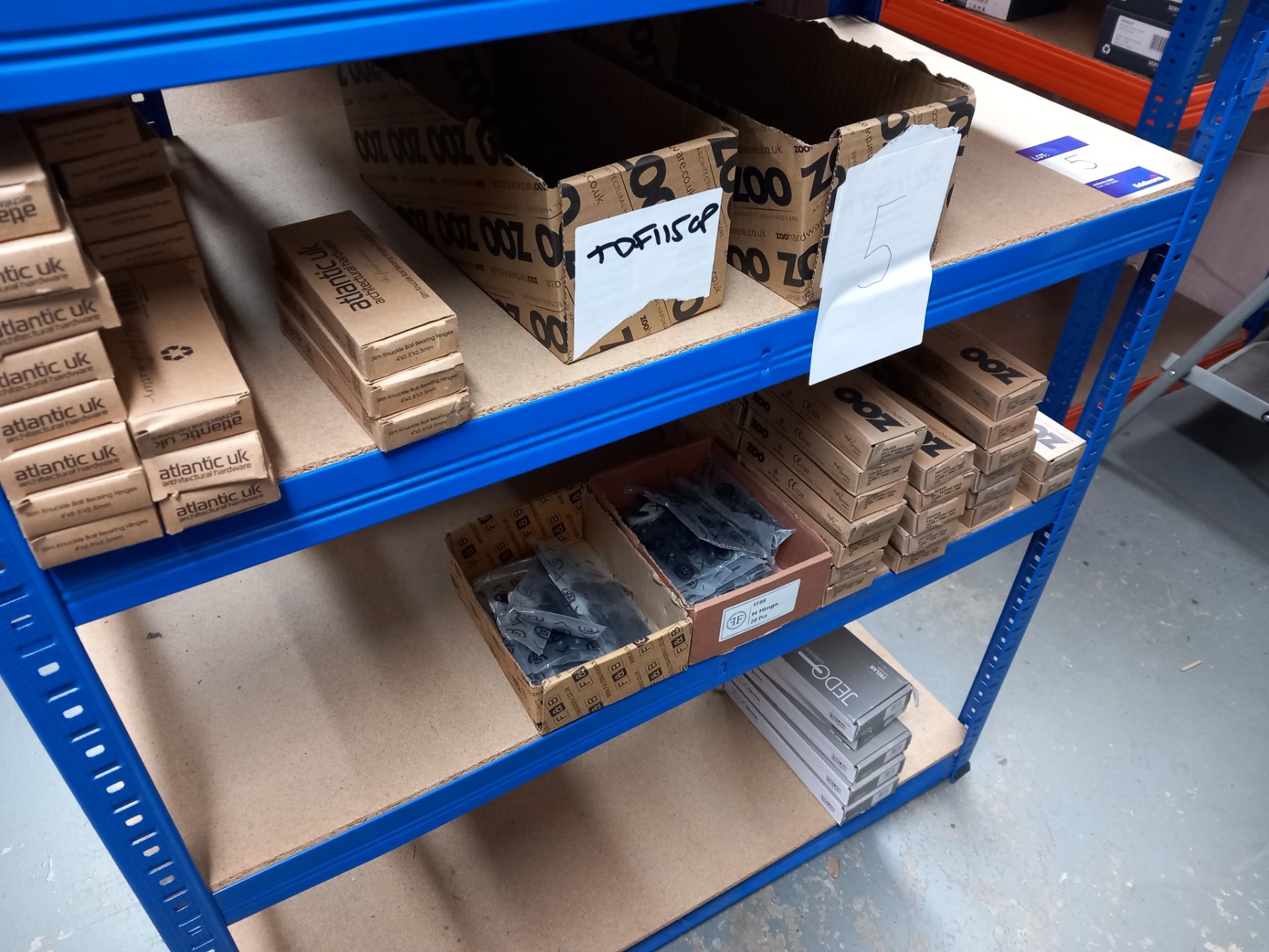 Assortment of hinges to include butt hinges in various sizes and finishes from Zoo hardware, - Image 10 of 10