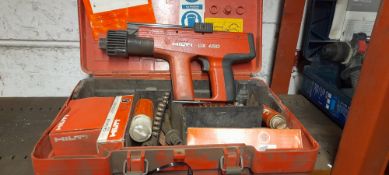 Hilti DX450 Piston tool with auto cartridge feed