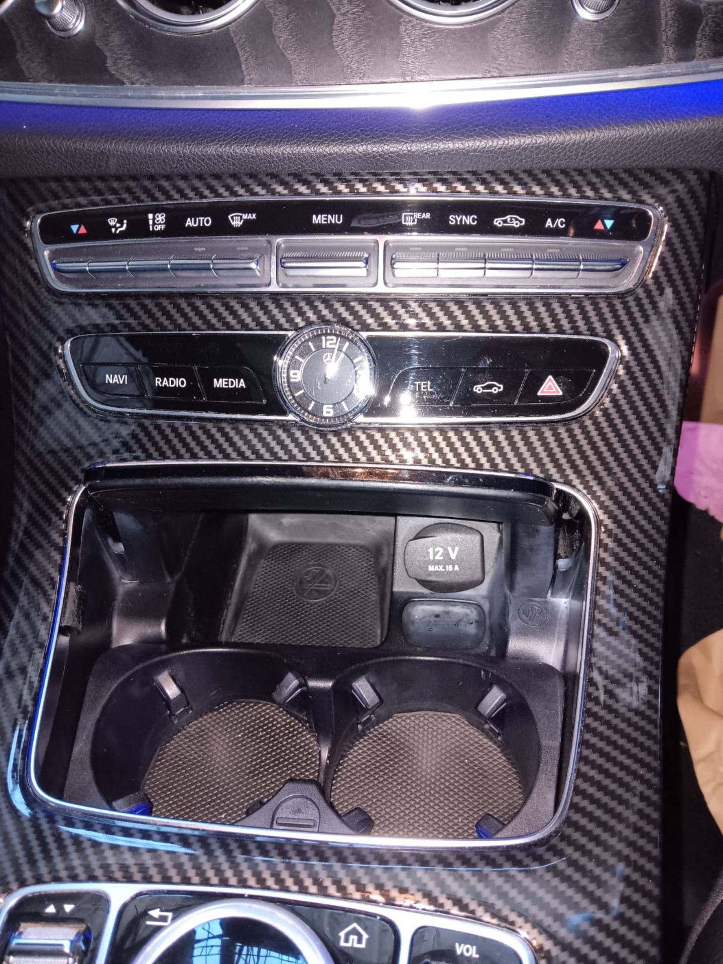 MERCEDES-BENZ E 220 D AMG LINE PREMIUM AUTO (2017) Registration KK17HHS, Date registered 28 June - Image 8 of 19