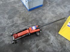 Halford 3 tonne trolley jack