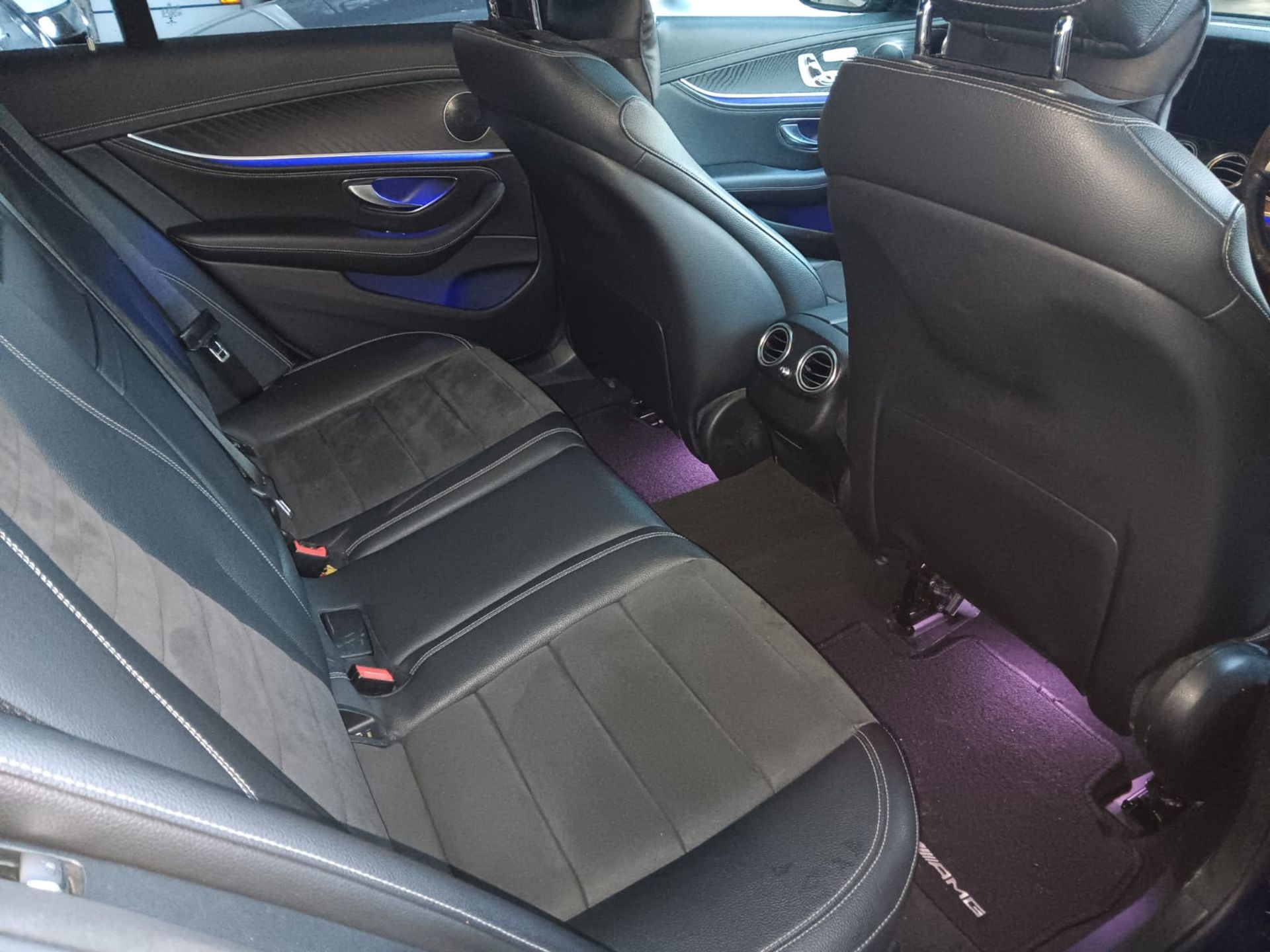 MERCEDES-BENZ E 220 D AMG LINE PREMIUM AUTO (2017) Registration KK17HHS, Date registered 28 June - Image 10 of 19