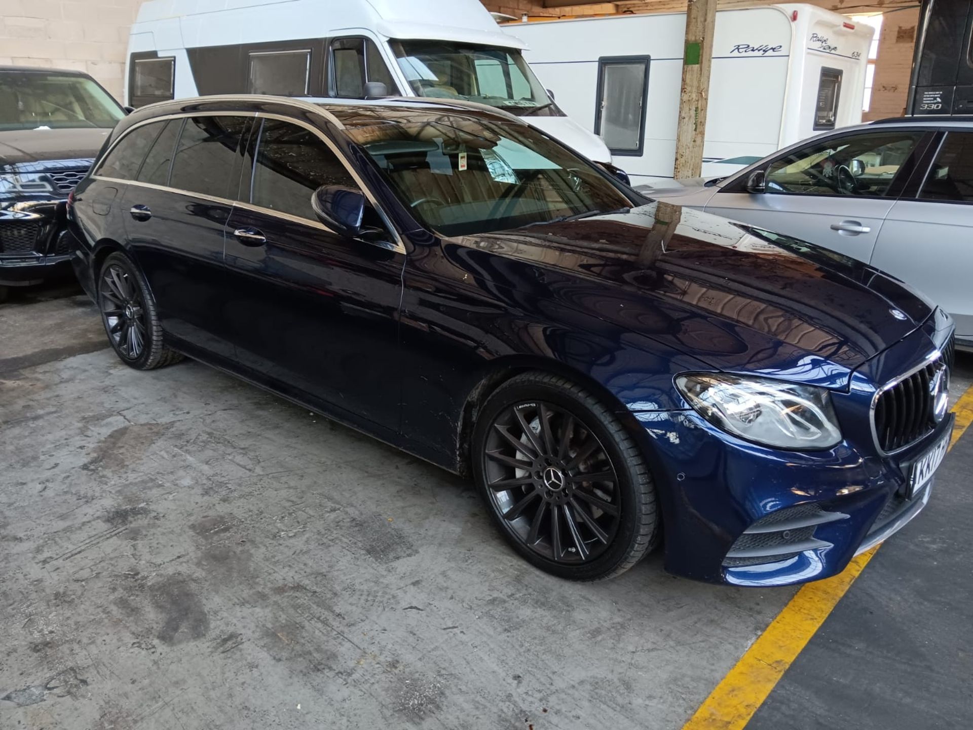 MERCEDES-BENZ E 220 D AMG LINE PREMIUM AUTO (2017) Registration KK17HHS, Date registered 28 June - Image 4 of 19