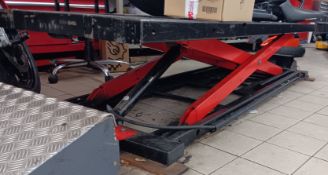Unbadged Hydraulic Motorcycle Workshop Lift
