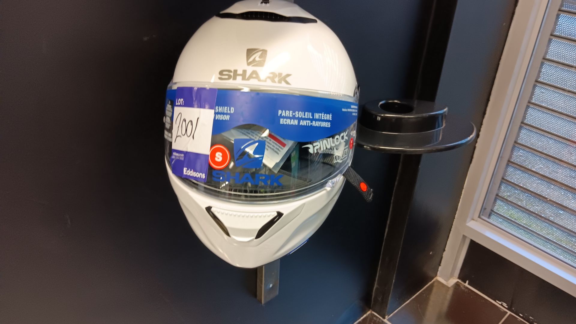 Shark Motorcycle Crash Helmet Size Small - Image 2 of 2