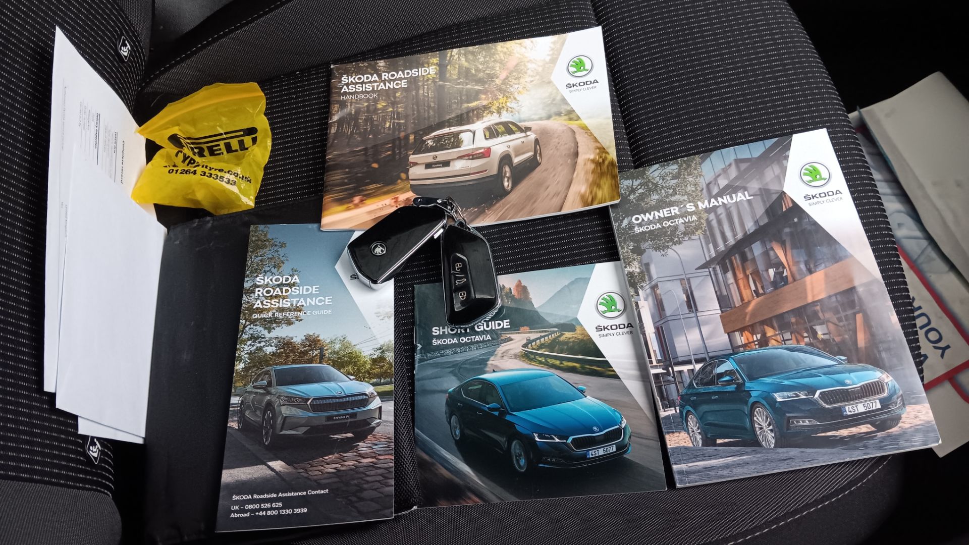 Skoda Octavia 2.0TDI SE Technology 5 door Estate, colour blue, Registration Y25 HTW, first - Image 21 of 21