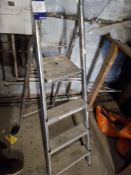 4 tread aluminium ladder