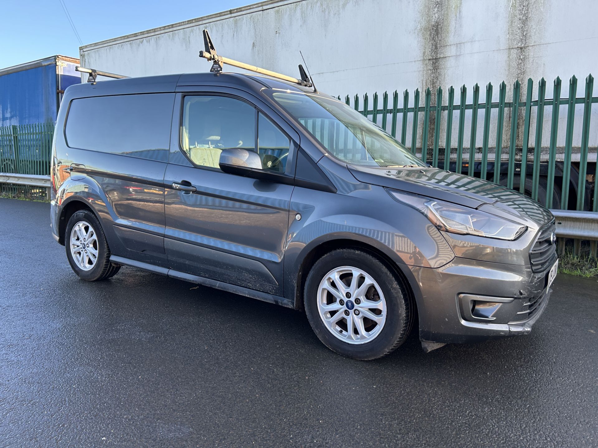FORD TRANSIT CONNECT 1.5 TDCI 200 LIMITED EDITION * ECO BLUE * ( 19 REG ) EURO 6 *