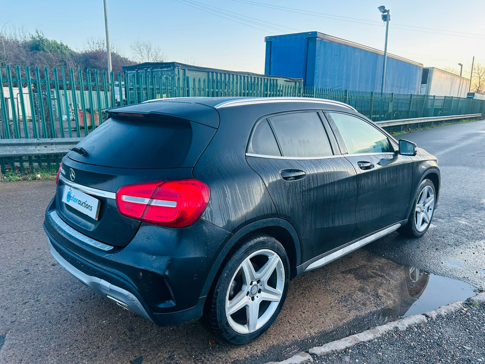 (ON SALE) MERCEDES BENZ GLA 200 D * AMG LINE PREMIUM 4M DCT * (65 REG) * AUTOMATIC * - Image 3 of 25