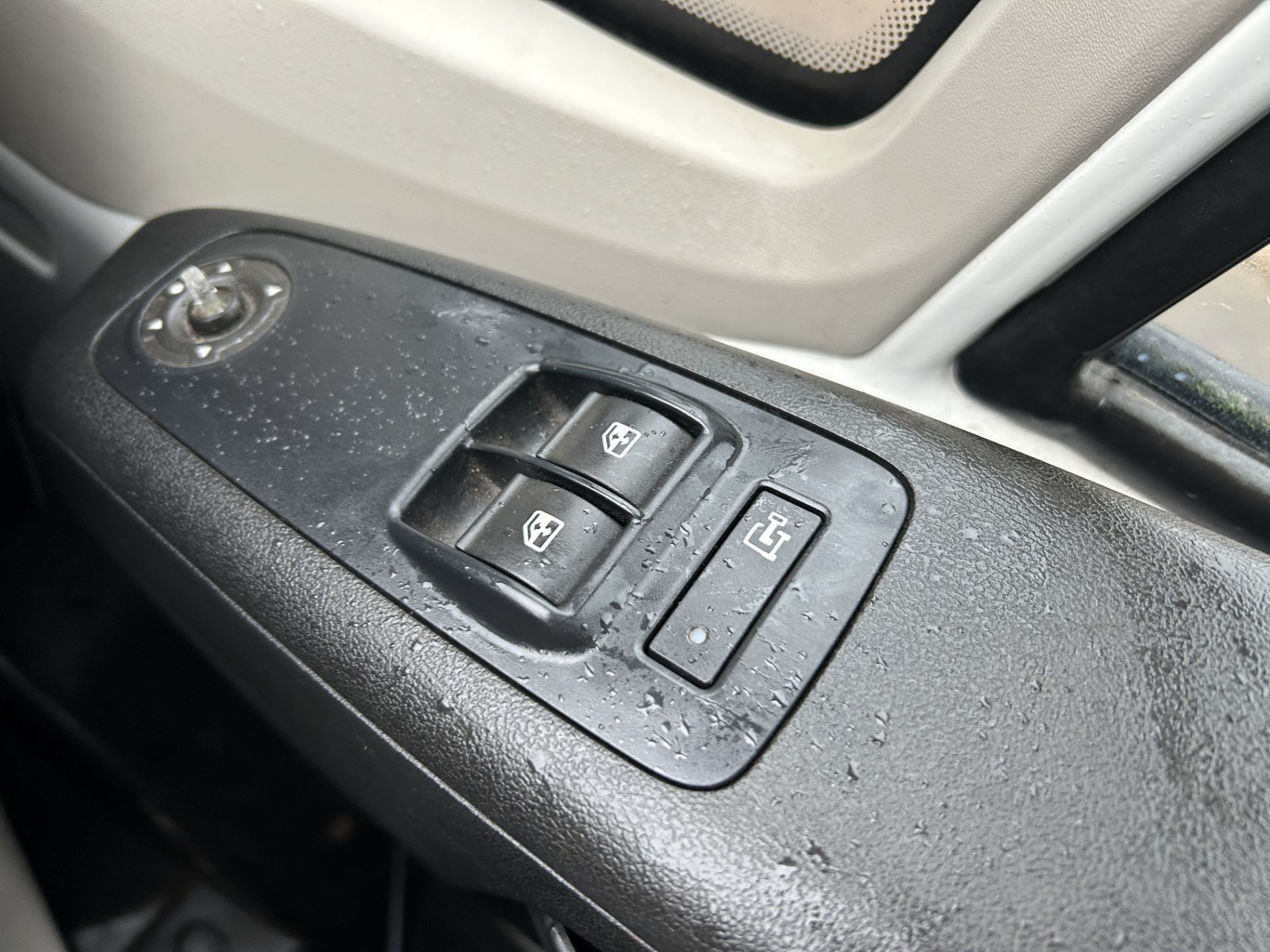 (ON SALE) CITROEN RELAY 30 2,2 HDI 110 (65 REG) PANEL VAN * 2 OWNERS FROM NEW !!! - Image 15 of 18