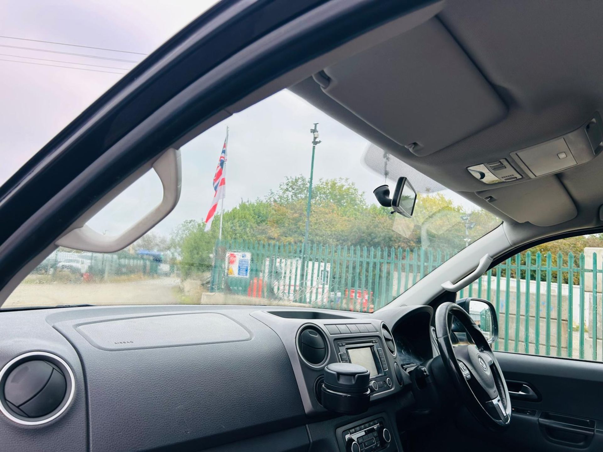 VOLKSWAGEN AMAROK A32 BITDI 163 HIGHLINE 4MOTION CREWCAB PICK-UP (12REG) *AUTO S/S * WELL SERVICED ! - Image 22 of 22