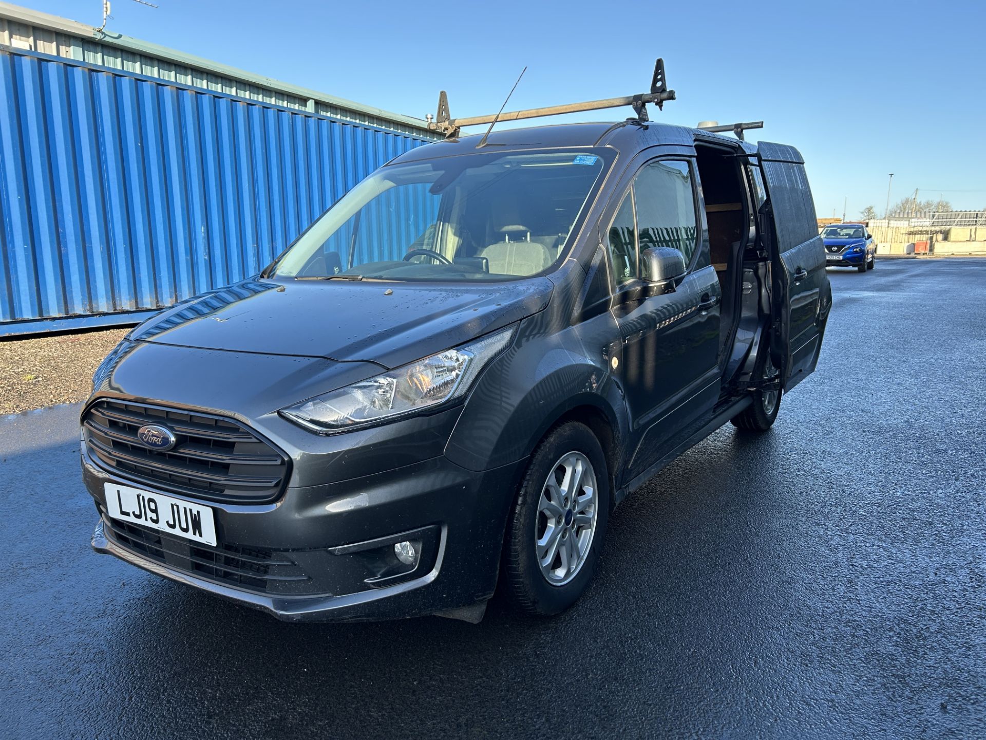 FORD TRANSIT CONNECT 1.5 TDCI 200 LIMITED EDITION * ECO BLUE * ( 19 REG ) EURO 6 * - Image 9 of 22