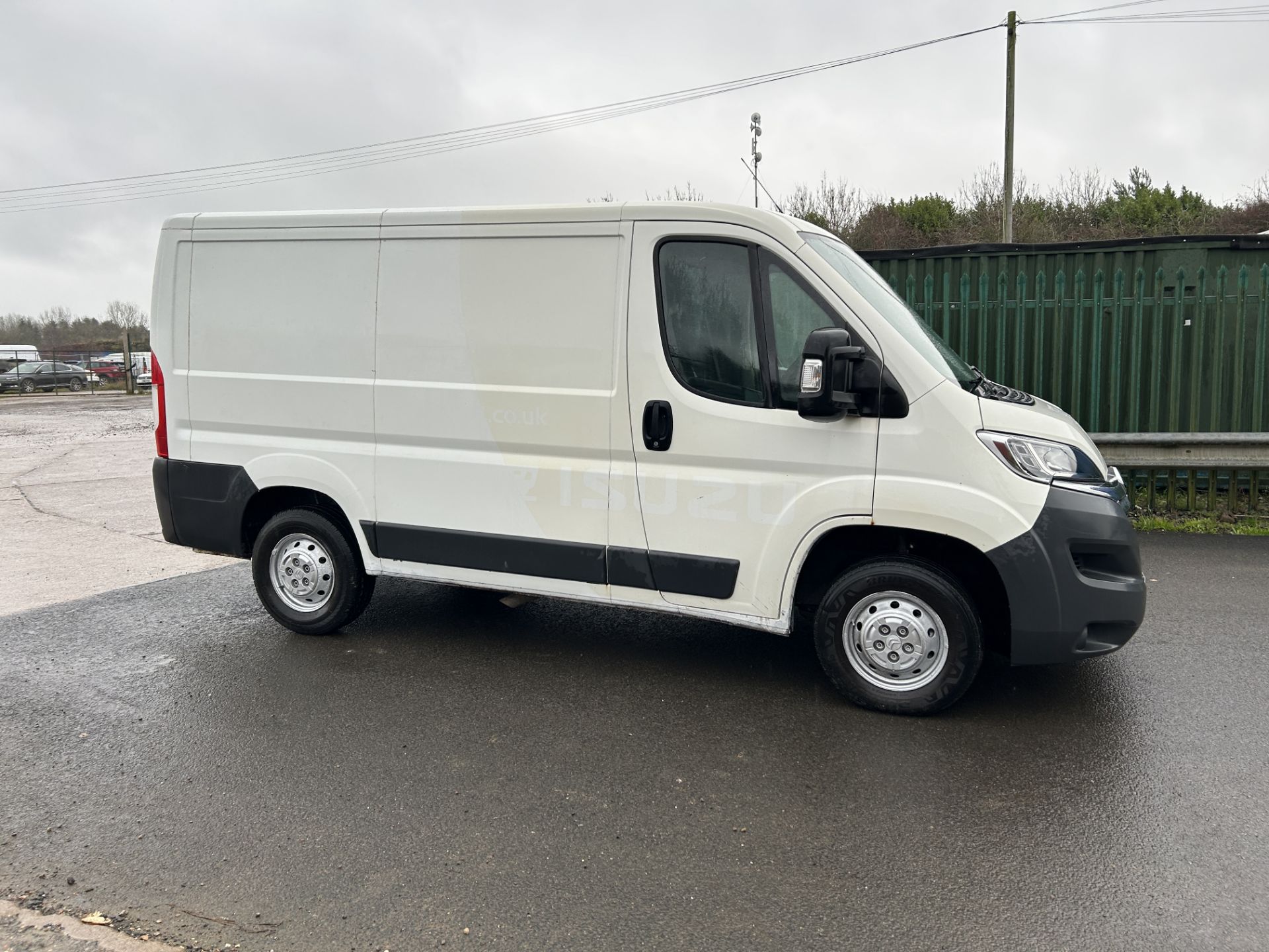 (ON SALE) CITROEN RELAY 30 2,2 HDI 110 (65 REG) PANEL VAN * 2 OWNERS FROM NEW !!! - Image 2 of 18