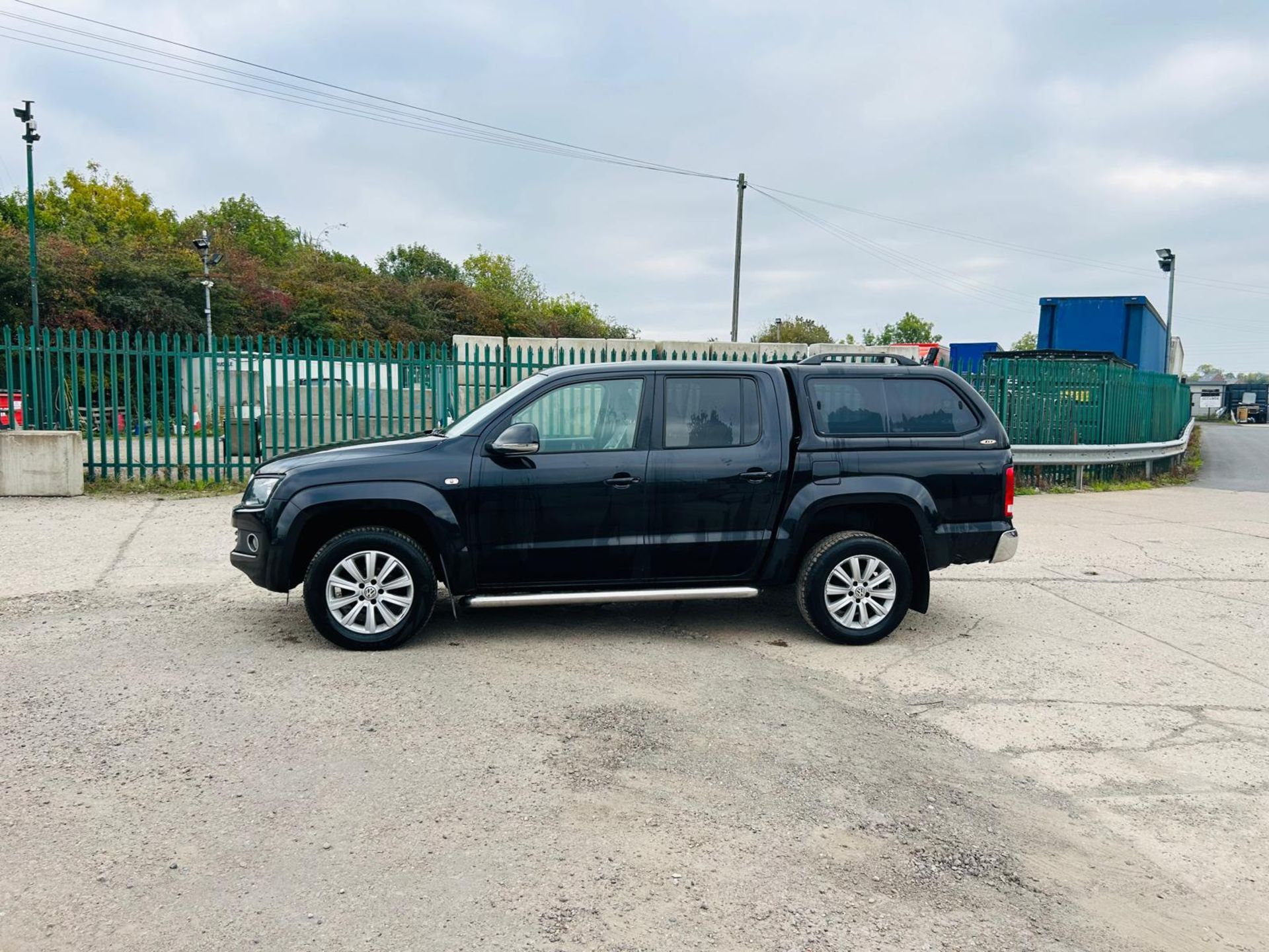 VOLKSWAGEN AMAROK A32 BITDI 163 HIGHLINE 4MOTION CREWCAB PICK-UP (12REG) *AUTO S/S * WELL SERVICED !