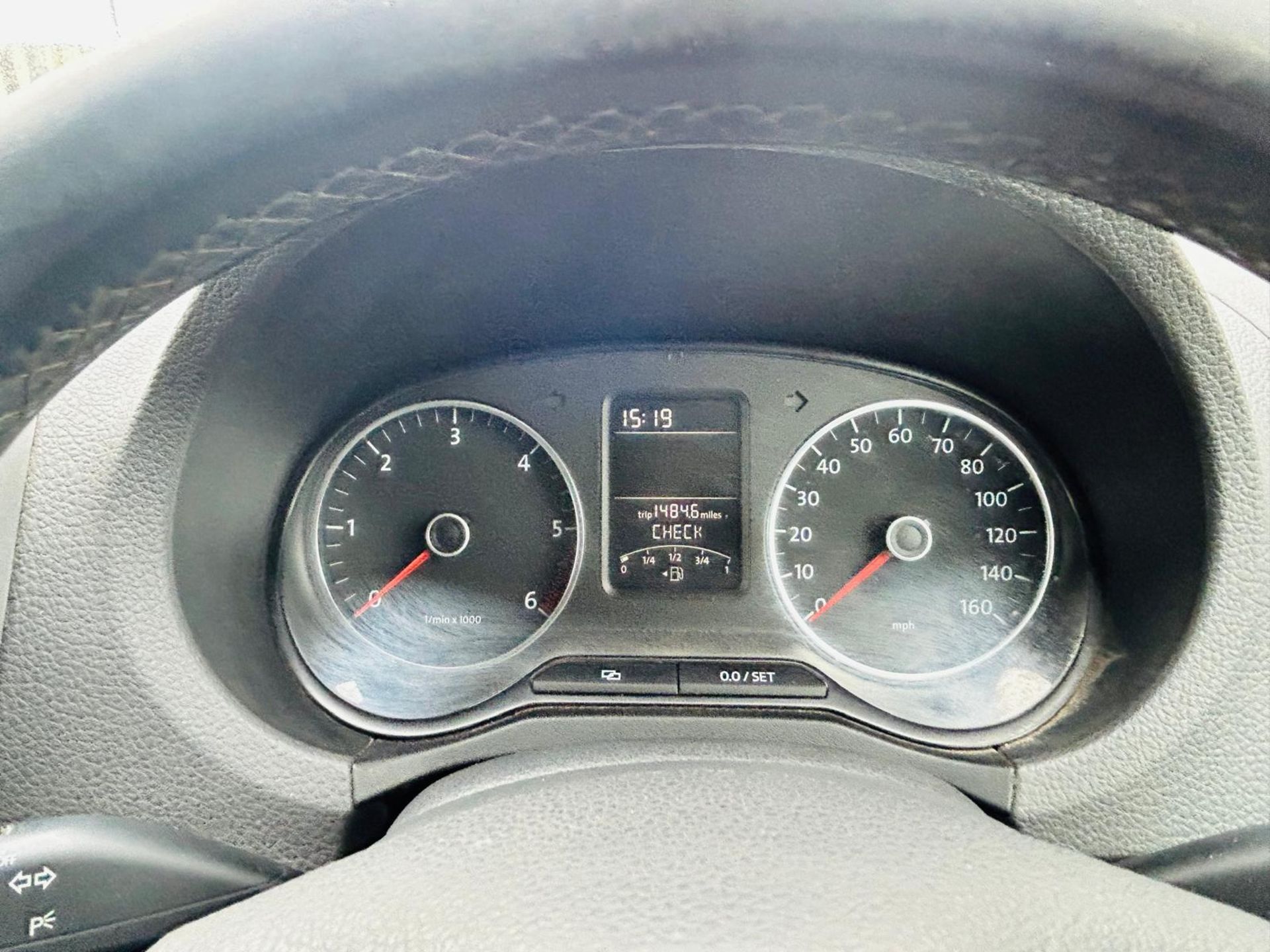 VOLKSWAGEN AMAROK A32 BITDI 163 HIGHLINE 4MOTION CREWCAB PICK-UP (12REG) *AUTO S/S * WELL SERVICED ! - Image 8 of 22