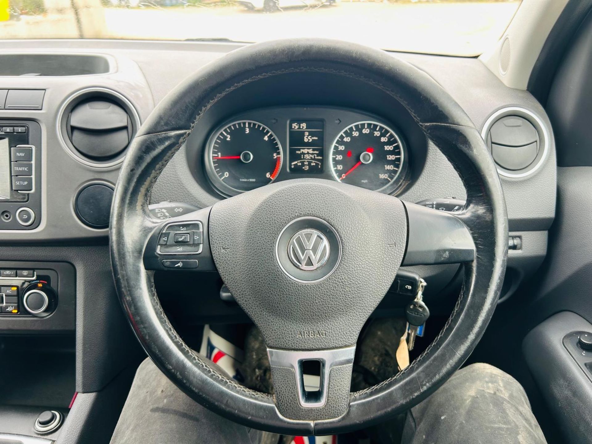 VOLKSWAGEN AMAROK A32 BITDI 163 HIGHLINE 4MOTION CREWCAB PICK-UP (12REG) *AUTO S/S * WELL SERVICED ! - Image 21 of 22