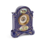 A LATE 19TH CENTURY DESK BAROMETER