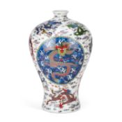 A LARGE CHINESE MEIPING VASE