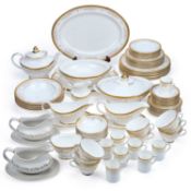 AN EXTENSIVE ROYAL DOULTON 'BELMONT' DINNER SERVICE