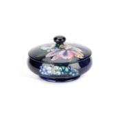 A MOORCROFT POTTERY POWDER BOWL AND COVER CIRCA 1928-1949