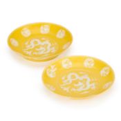 A PAIR OF CHINESE YELLOW-GROUND PORCELAIN 'DRAGON' DISHES