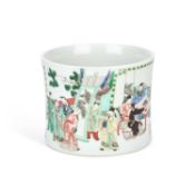 A CHINESE FAMILLE VERTE PORCELAIN BRUSH POT
